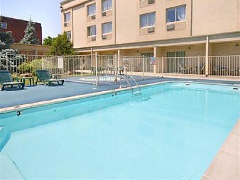 HOTEL RAMADA BY WYNDHAM DENVER DOWNTOWN DENVER CO 3 United